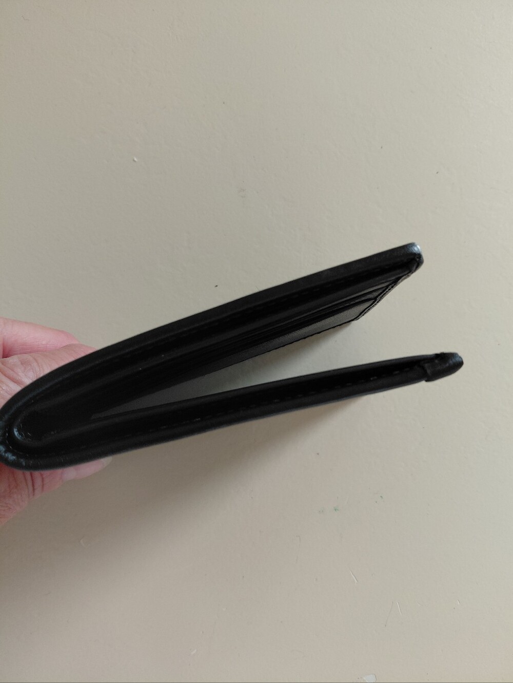 TUMI BLACK WALLET BIFOLD - Picture 7 of 13